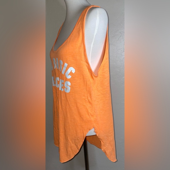 🎉HP🎉NWOT Victoria’s Secret Pink “No Basic Beaches” Orange Long Tank Size L🧡 - Picture 5 of 7